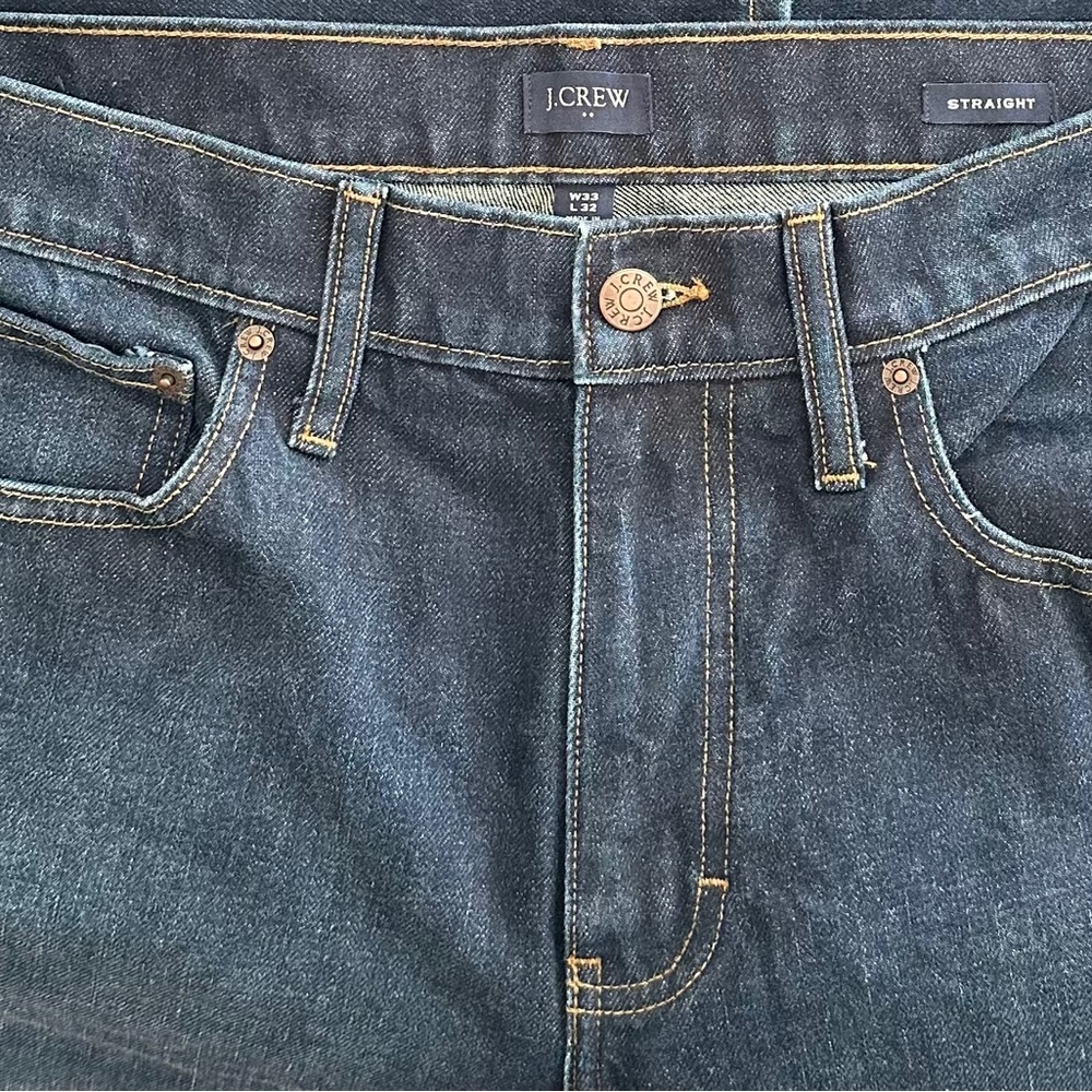 Men’s J. Crew Straight Jeans. W33 L32